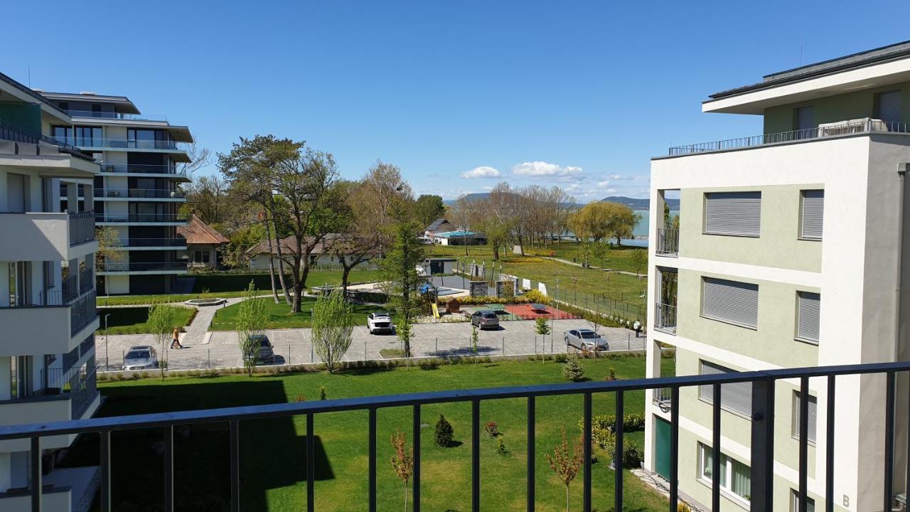 Lelle Resort Cb34 Балатонлеле Екстериор снимка