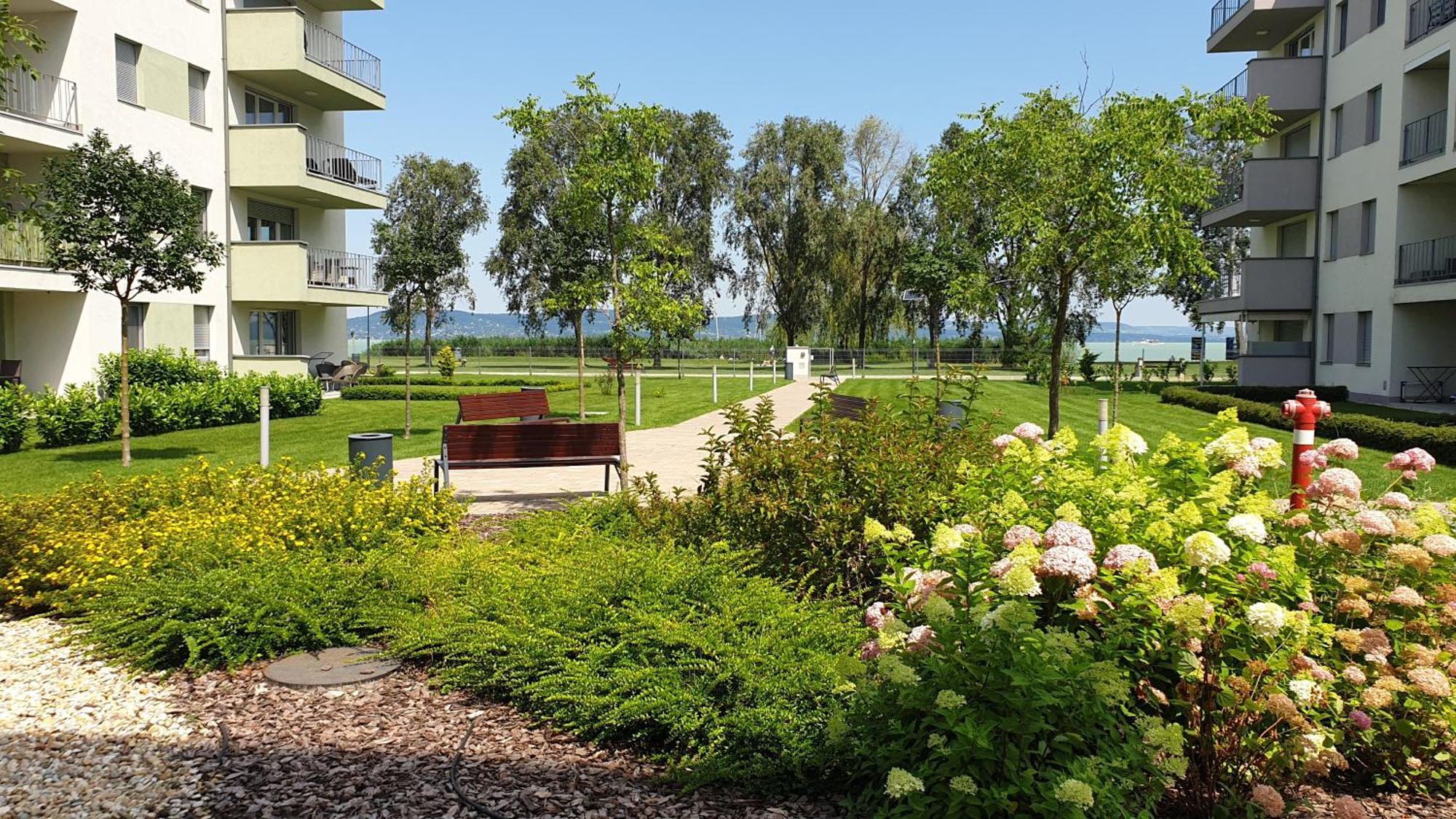Lelle Resort Cb34 Балатонлеле Екстериор снимка