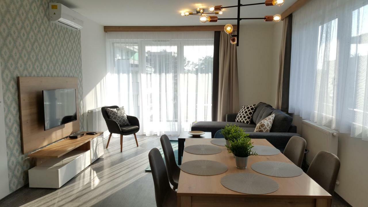 Lelle Resort Cb34 Балатонлеле Екстериор снимка