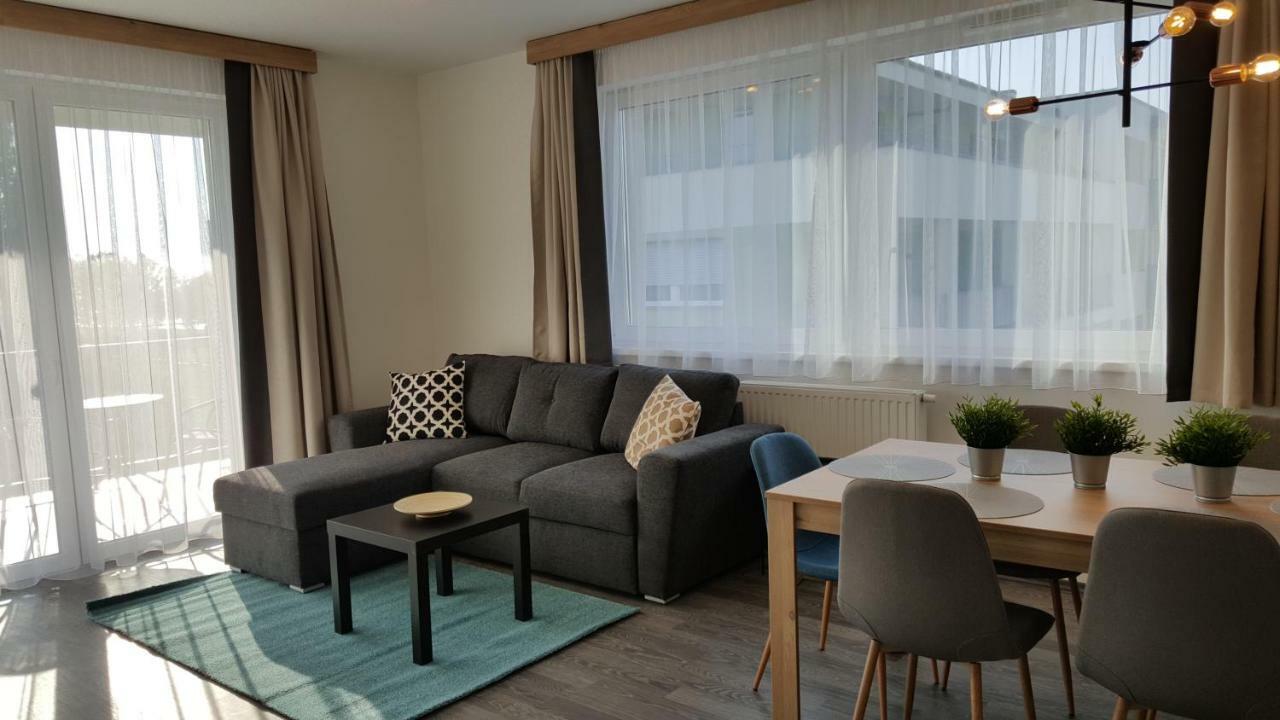 Lelle Resort Cb34 Балатонлеле Екстериор снимка