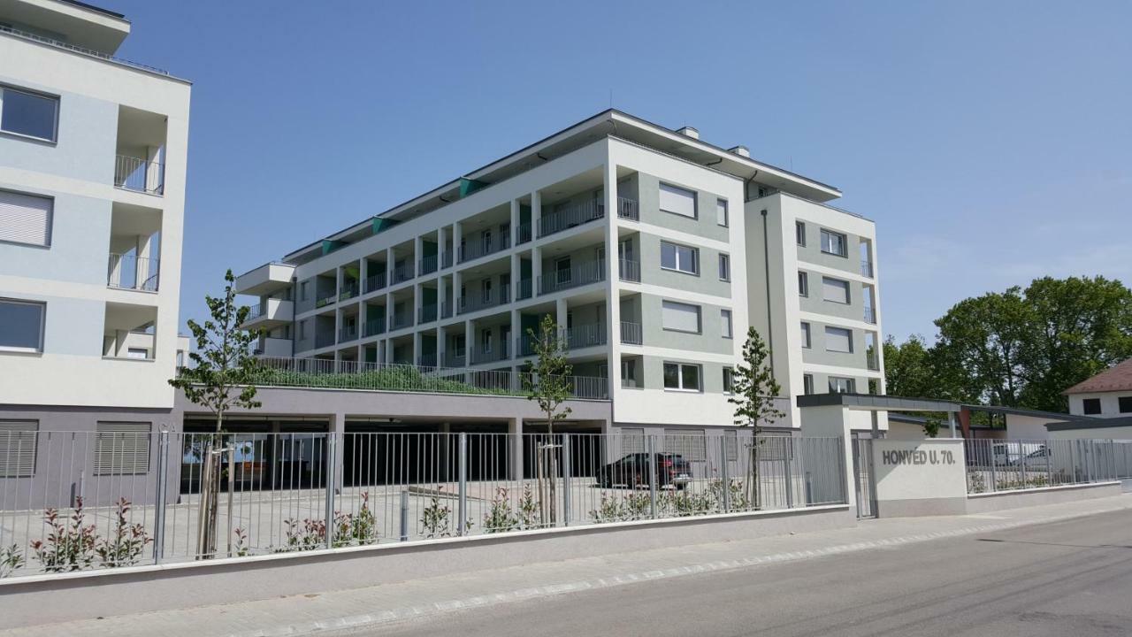 Lelle Resort Cb34 Балатонлеле Екстериор снимка