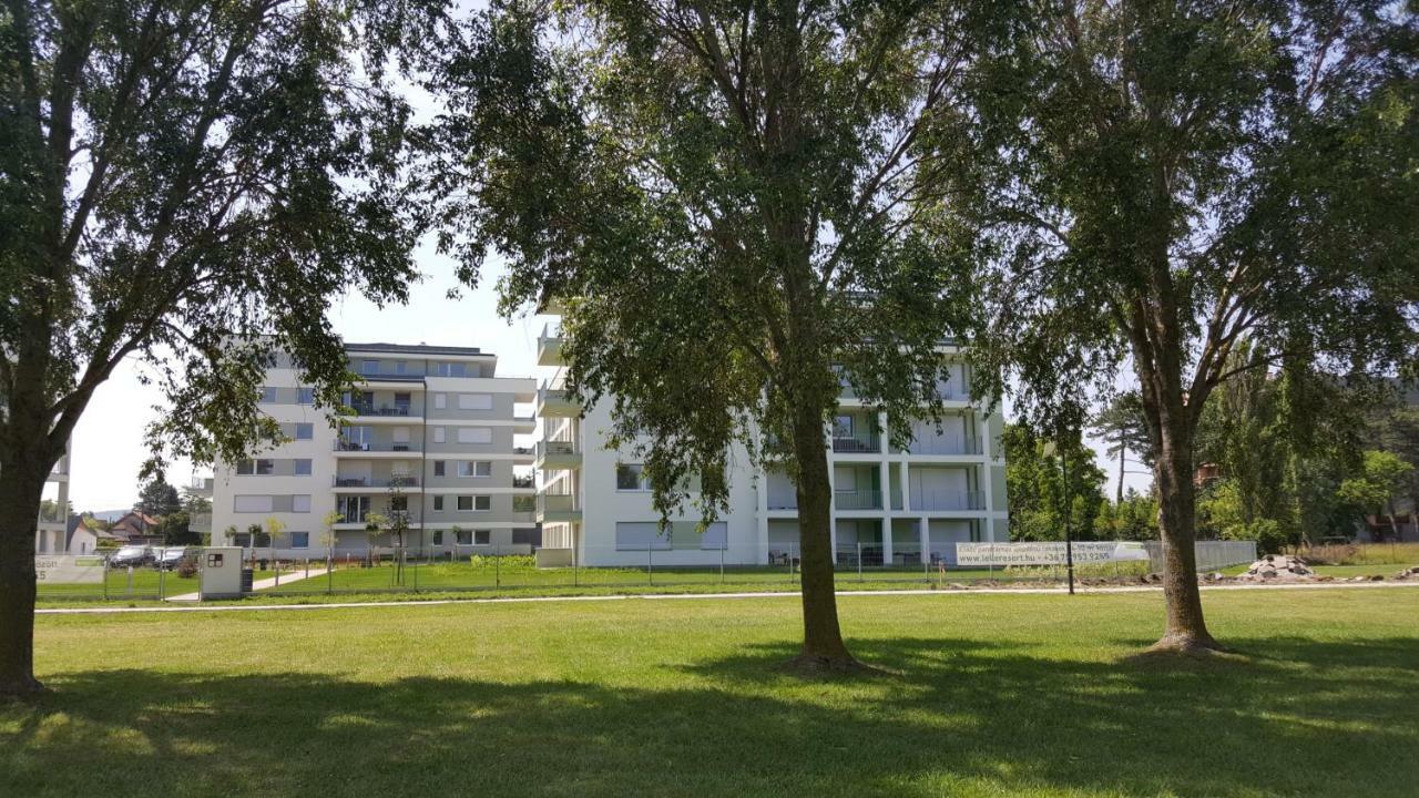 Lelle Resort Cb34 Балатонлеле Екстериор снимка