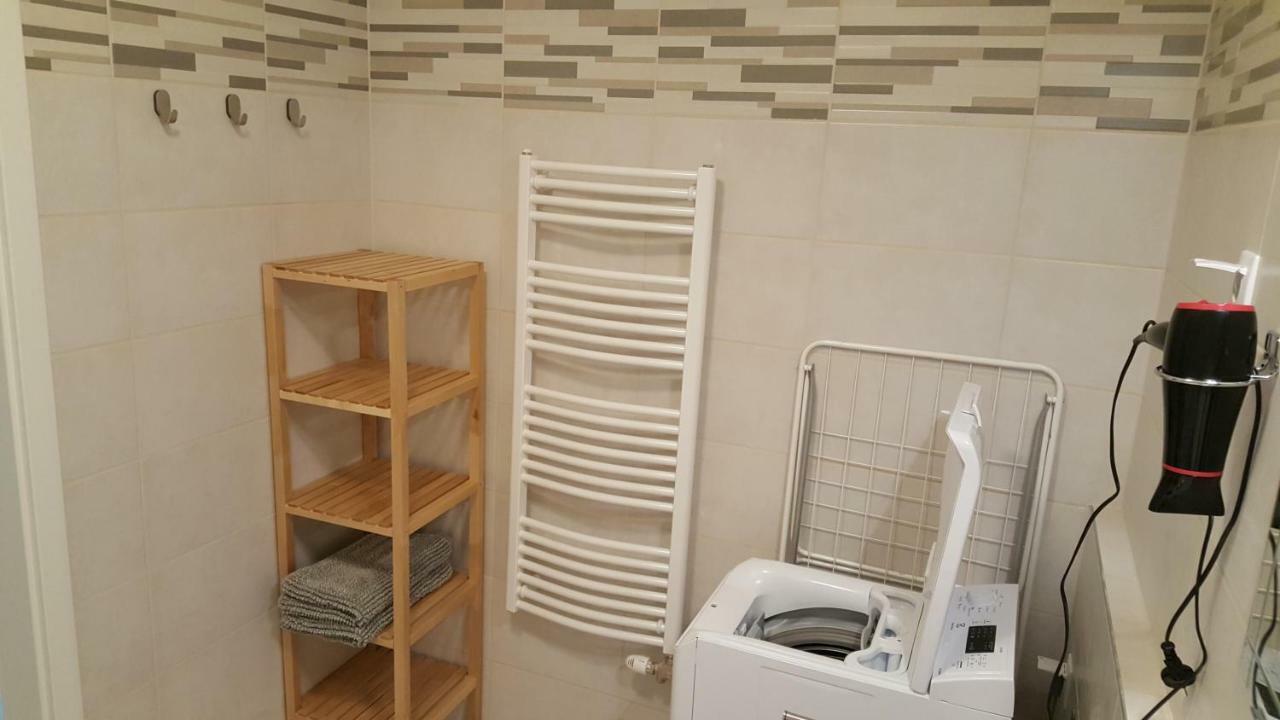 Lelle Resort Cb34 Балатонлеле Екстериор снимка
