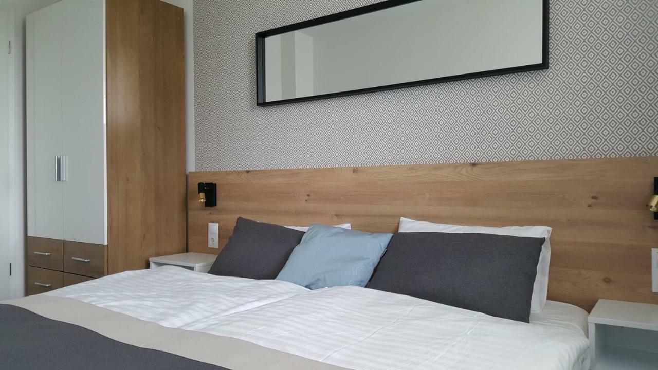 Lelle Resort Cb34 Балатонлеле Екстериор снимка